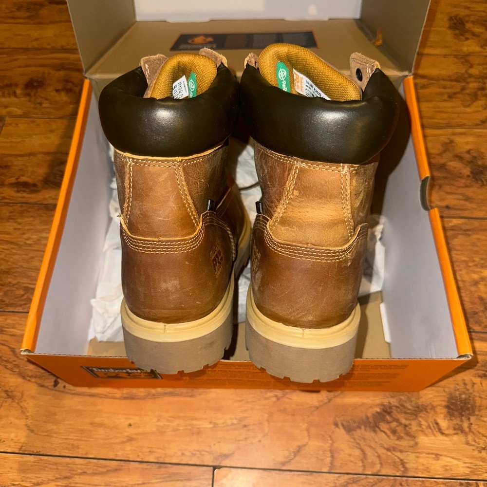 Timberland PRO Men's Tan and Black Leather Boots - Picture 3 of 6